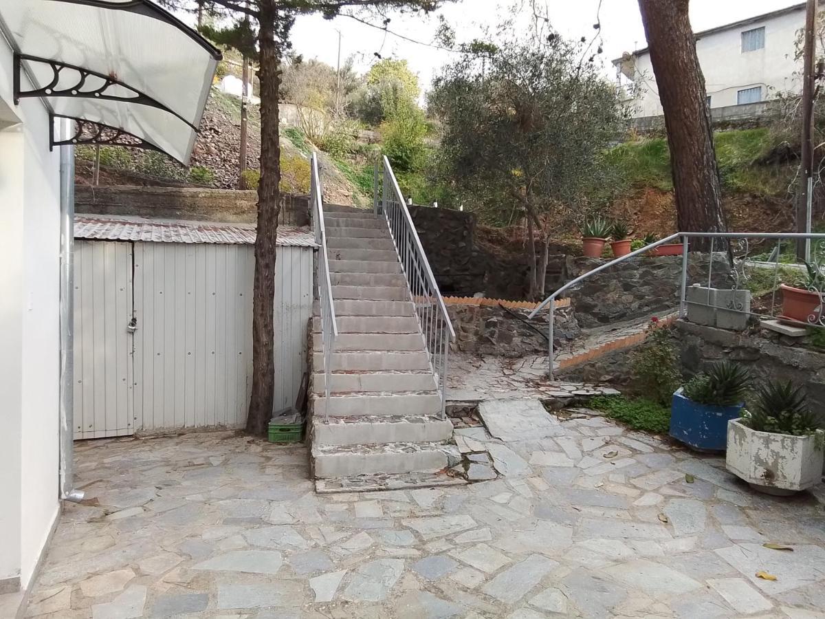 Kampi Double Storey House In The Village Nikosia Eksteriør bilde