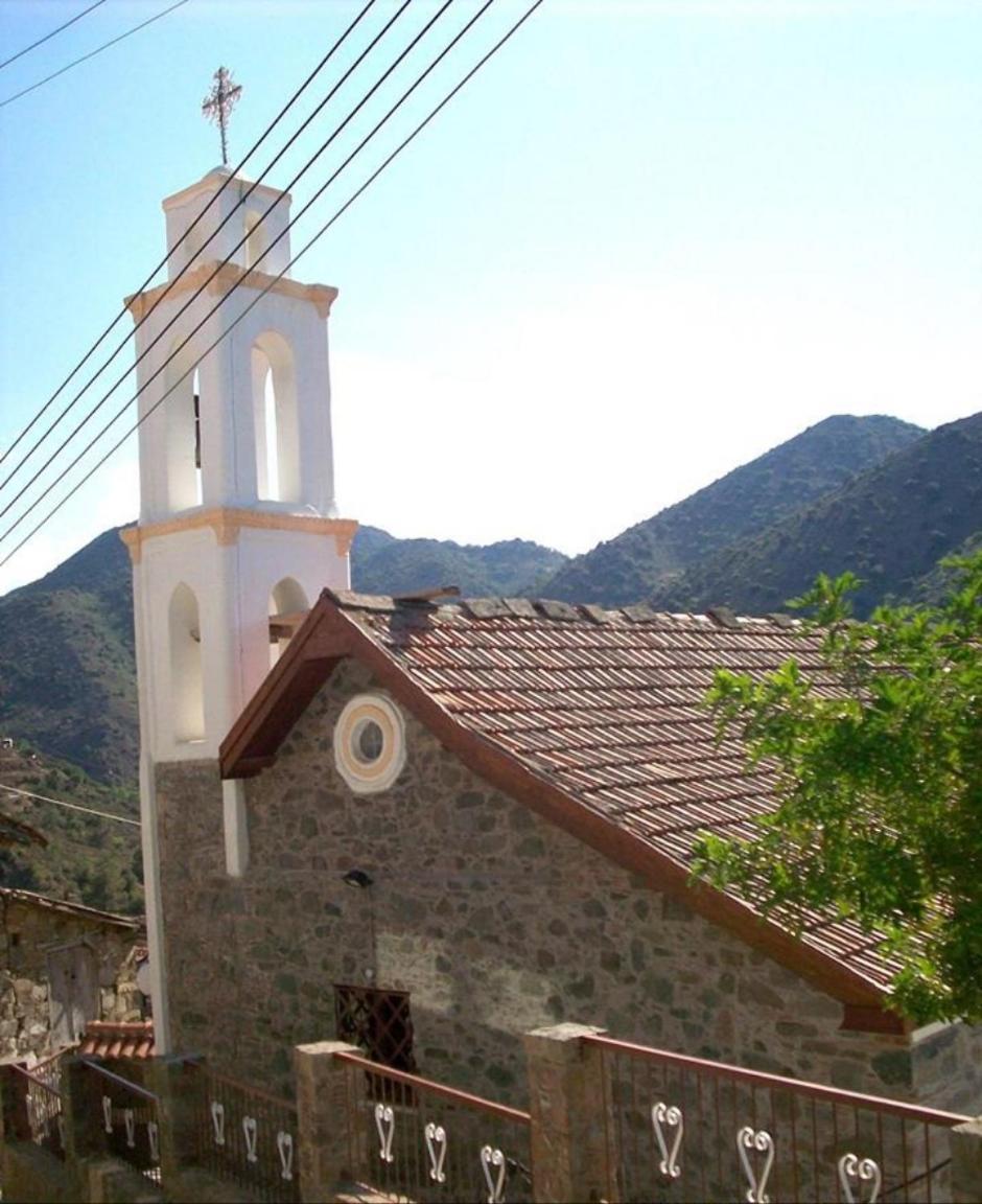 Kampi Double Storey House In The Village Nikosia Eksteriør bilde